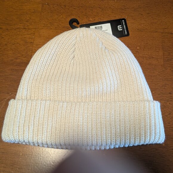 NWT Travis Mathew Coastal Beanie Moonbeam OS - Picture 2 of 6